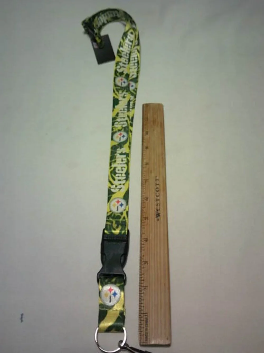 NFL NEW PITTSBURG STEELERS LANYARD KEYCHAIN DETACHABLE IN 2 PLACES EXTRA LONG 🏈